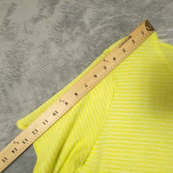 Zella Womens Blouse Yellow Stripe Short Sleeve Stretch‎ Drawstring M New - Picture 5 of 9